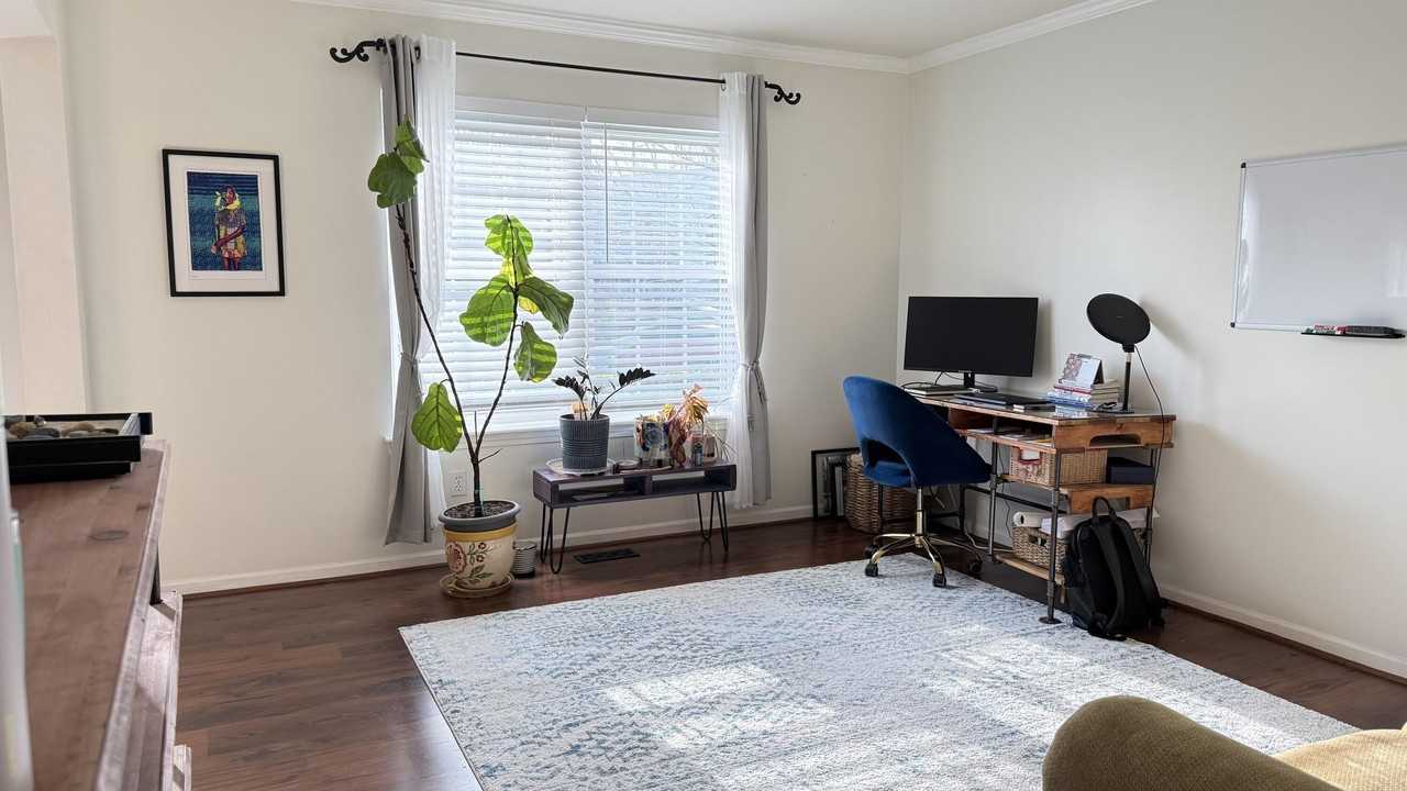 44432 James Ct - Photo 3 of 19