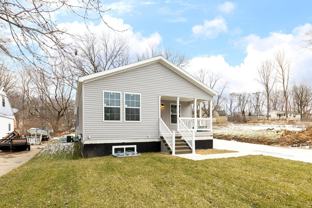 395 Elder St - Photo 1 of 1