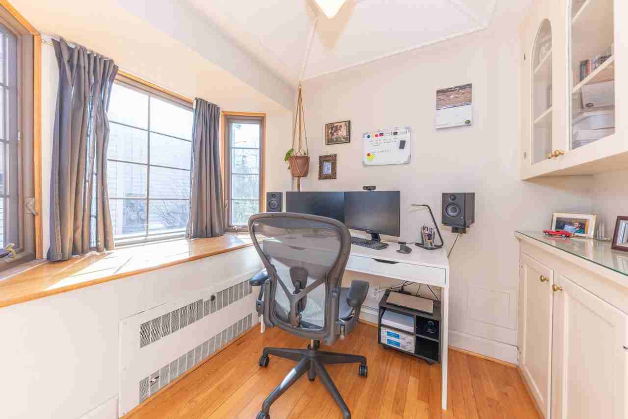 1911 Geddes Ave - Photo 7 of 20