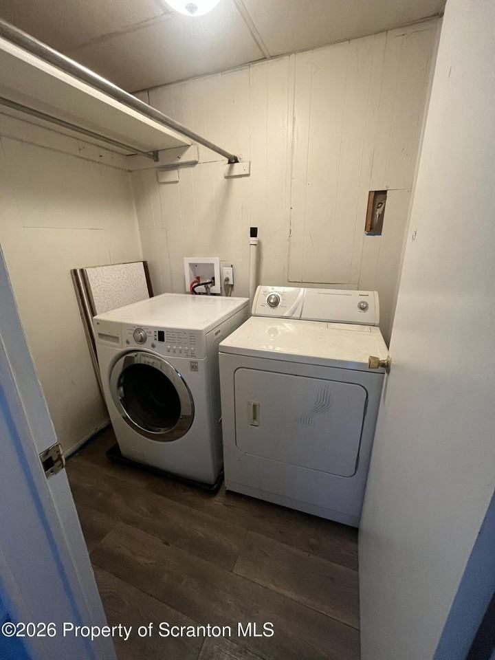 375 Grove St #FL2 - Photo 4 of 16