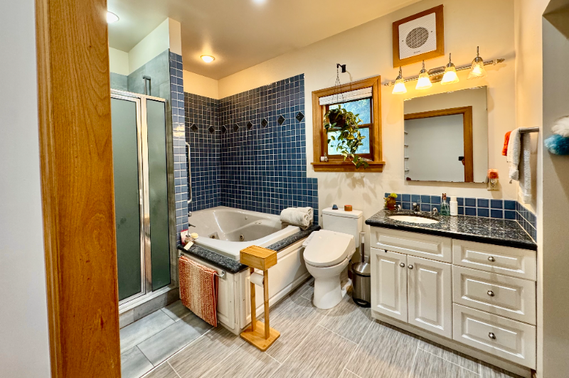 14520 Fremont Ave N - Photo 5 of 10