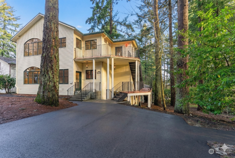 14520 Fremont Ave N - Photo 6 of 10