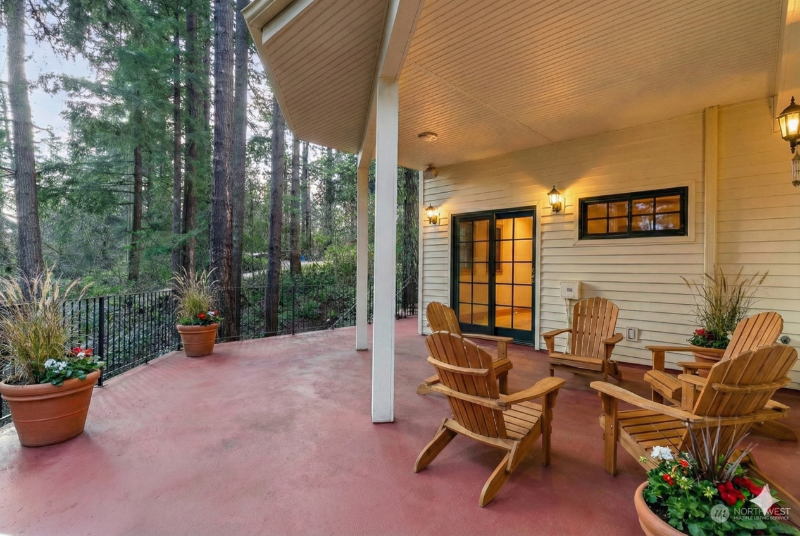 14520 Fremont Ave N - Photo 7 of 10