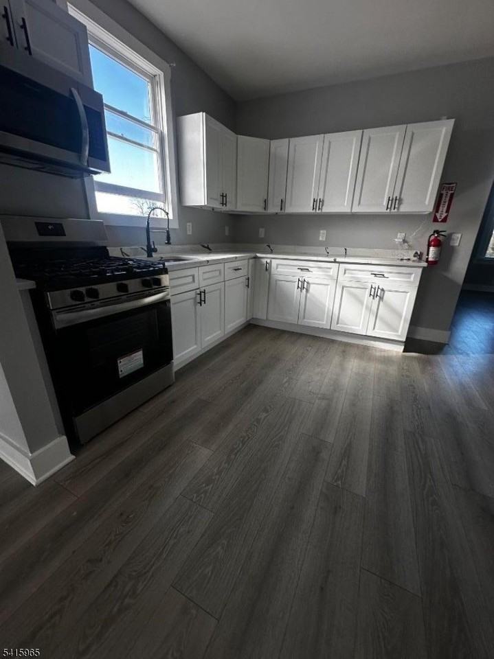 311 Buffalo Ave - Photo 2 of 6