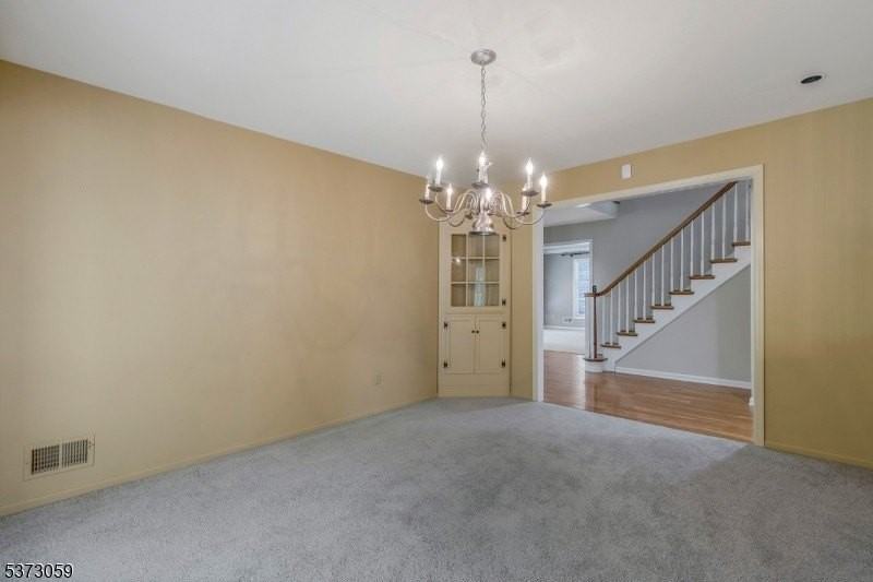 833 Carnoustie Dr - Photo 4 of 32