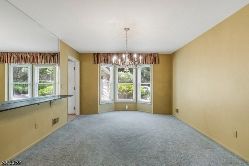 833 Carnoustie Dr - Photo 5 of 32