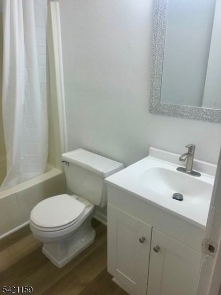 362 Rutherford Ave #5 - Photo 6 of 12