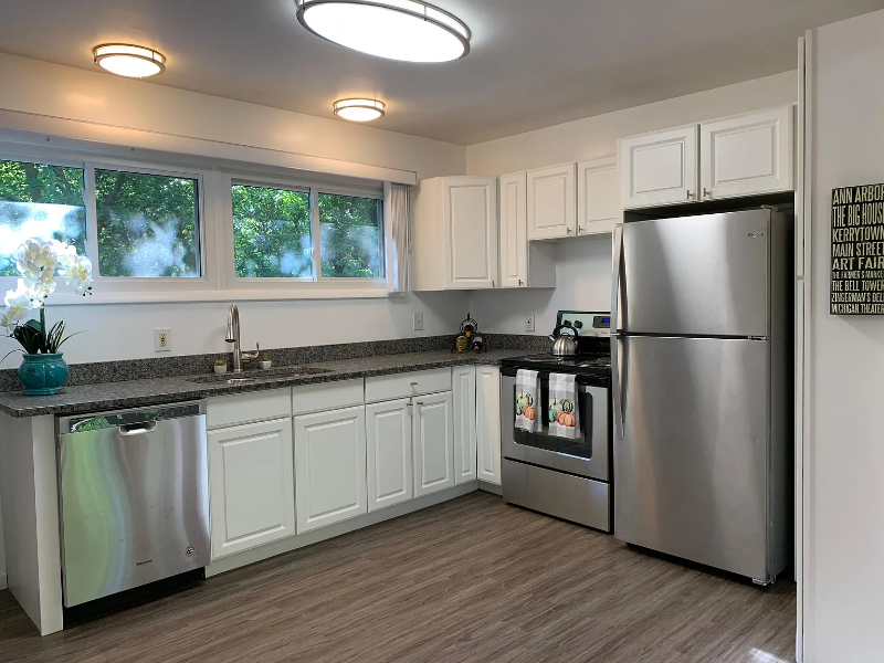 2130 Washtenaw Ave #2132 - Photo 4 of 13