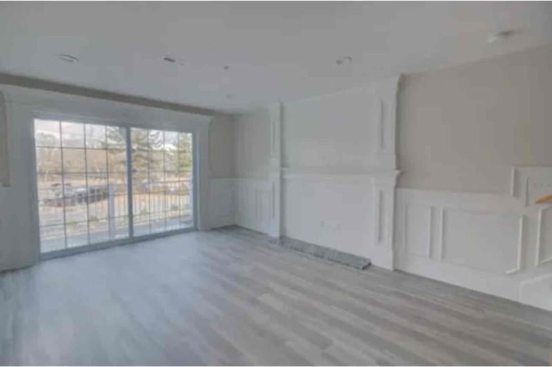 89 W Main St #207 - Photo 7 of 9