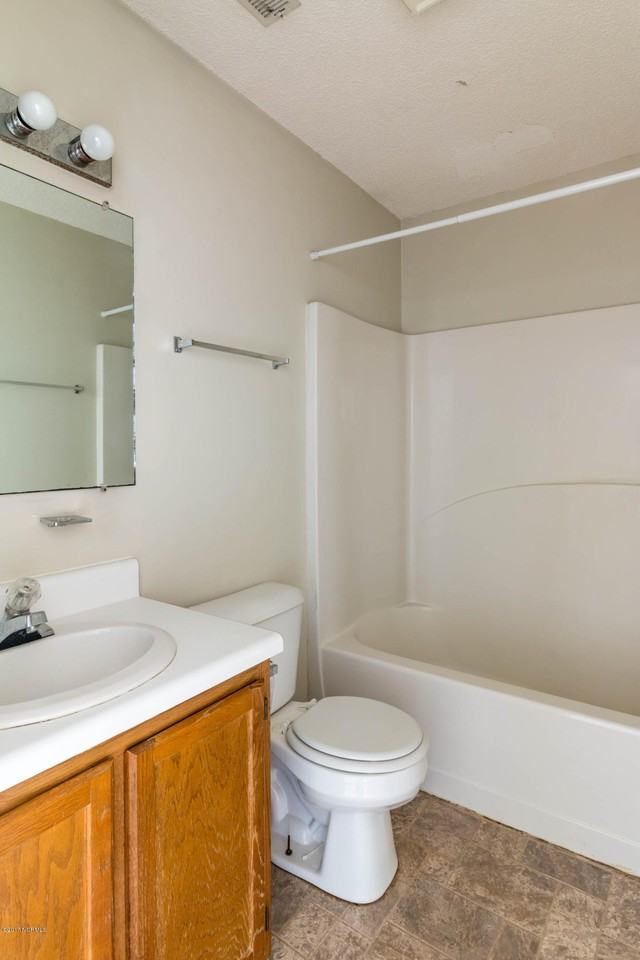 212 Joey Ct - Photo 7 of 12