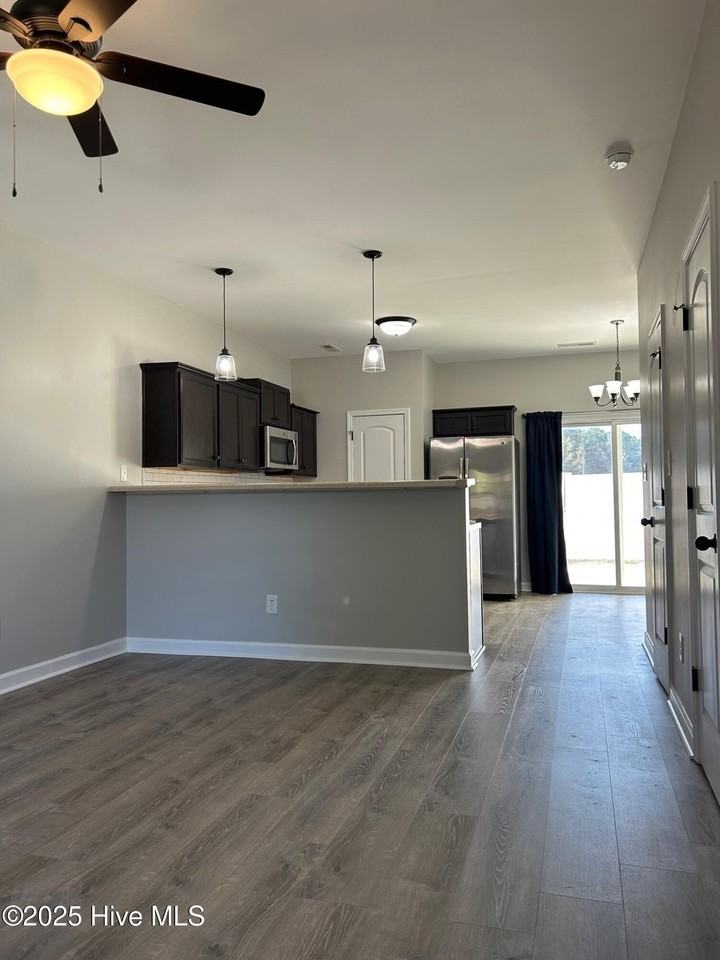 206 Justice Farm Dr - Photo 2 of 23