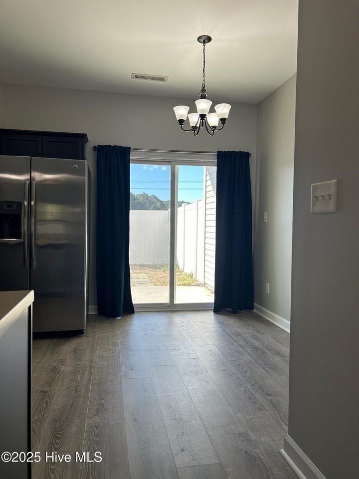 206 Justice Farm Dr - Photo 3 of 23