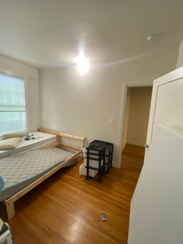 1810 Euclid Ave #6 - Photo 4 of 15