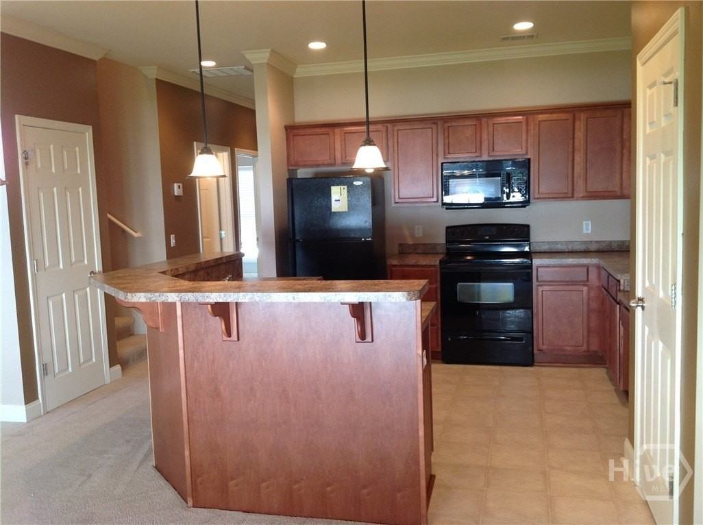 806 Kendal Ct - Photo 3 of 21