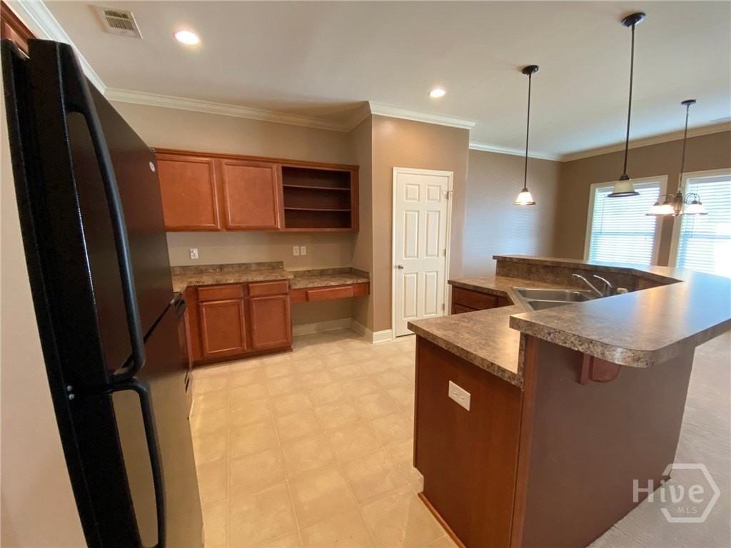 806 Kendal Ct - Photo 5 of 21