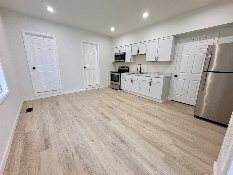 115 Crawford Ave #A - Photo 2 of 10