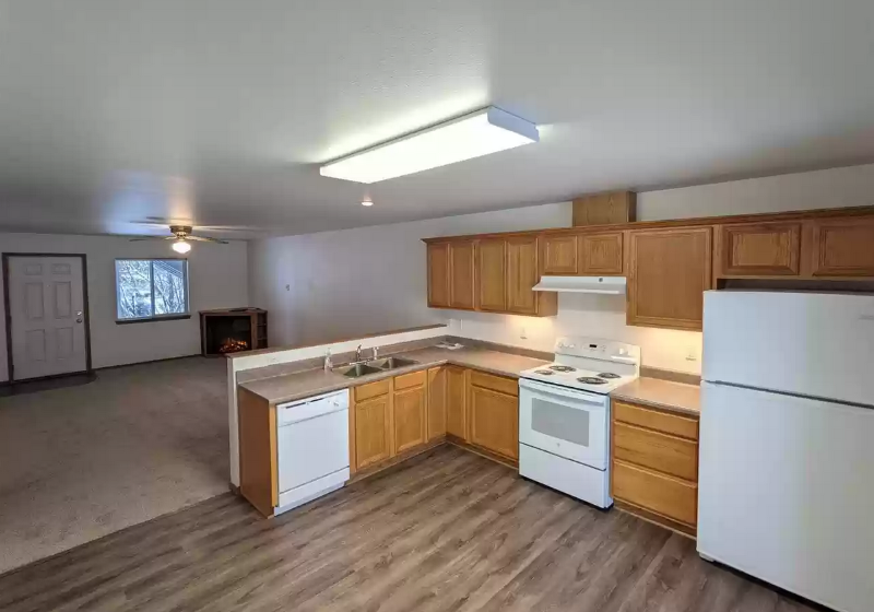 6803 Tamarack Dr #4 - Photo 2 of 14