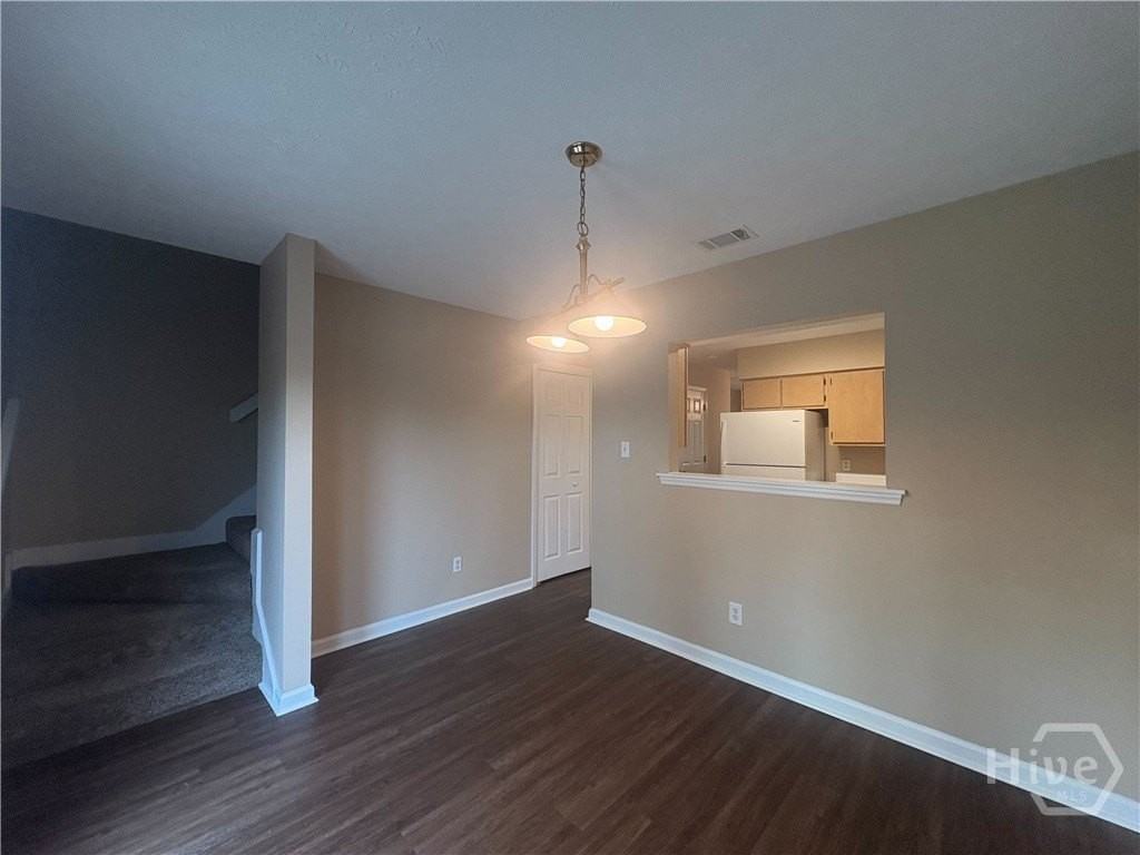 54 Casey Dr Apt B - Photo 6 of 10