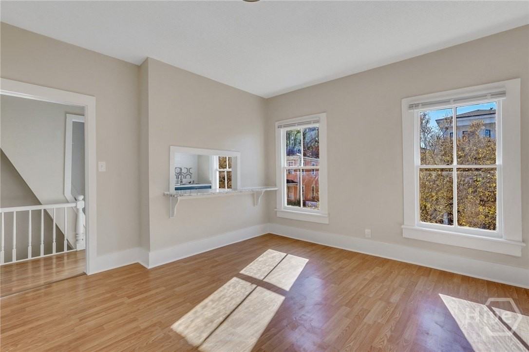 218 W Anderson St Uppr Unit #Unit - Photo 3 of 48