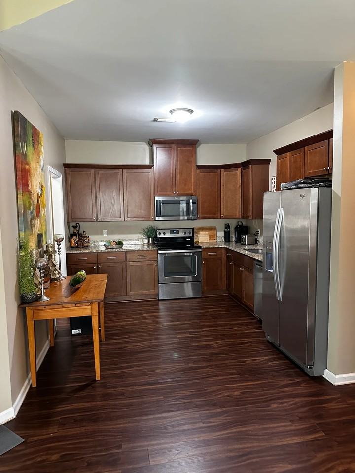 122 Heyward Dr - Photo 6 of 11