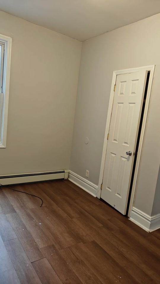 166 Lexington Ave #2R - Photo 7 of 11