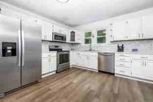 29 1/2 Mountain St #6 - Photo 1 of 1