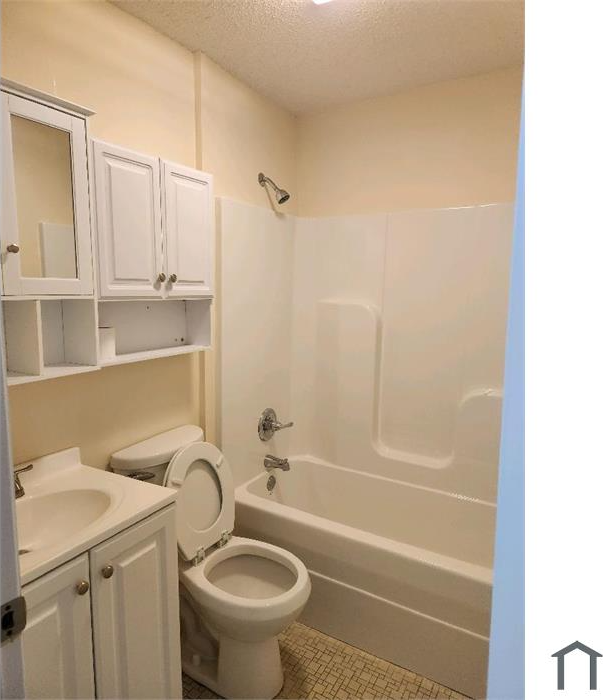 847 Northern St #C - Photo 3 of 6