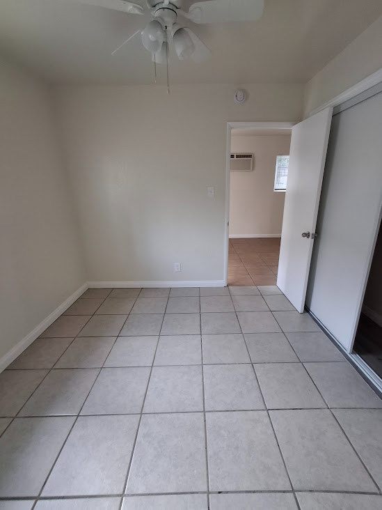 13453 1/4 Filmore St #13457-1-2 - Photo 6 of 10