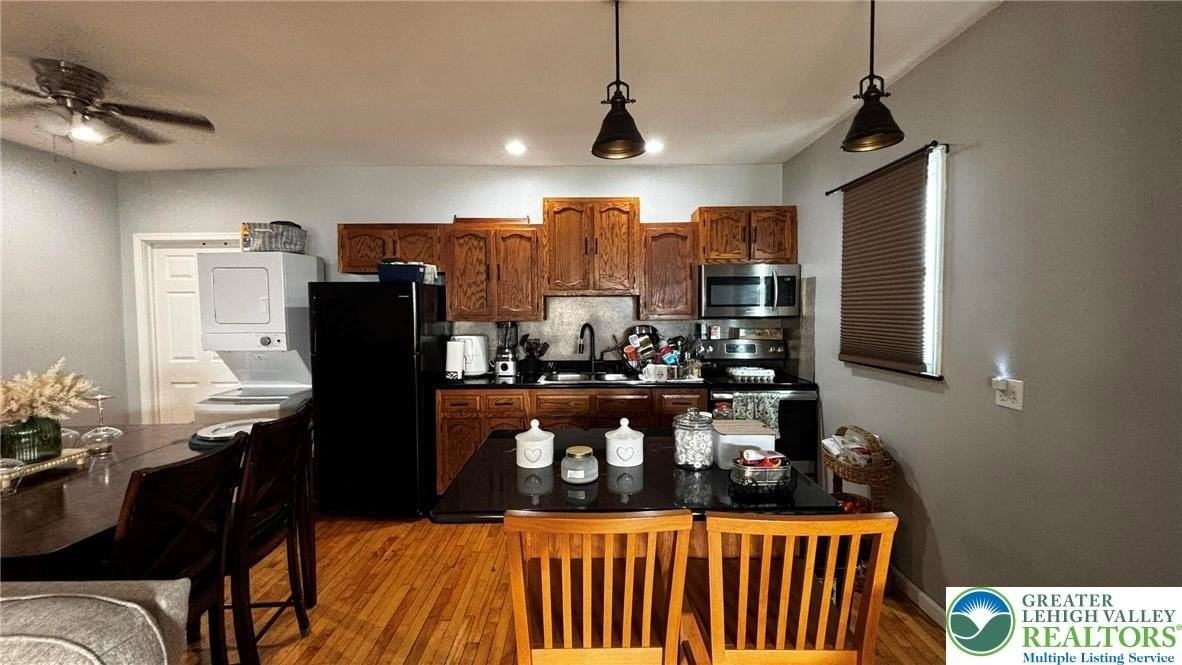 200 N 11th St - Photo 5 of 10