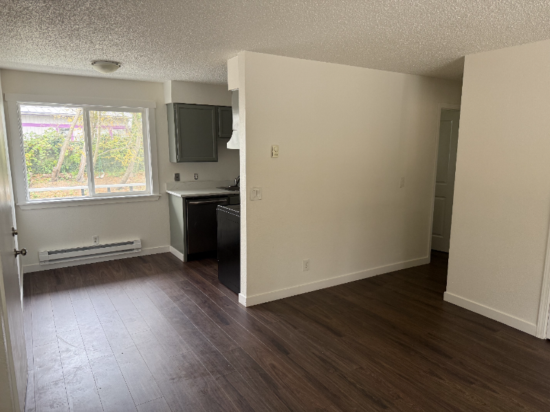 130 Sw 184th St #7 - Photo 4 of 9