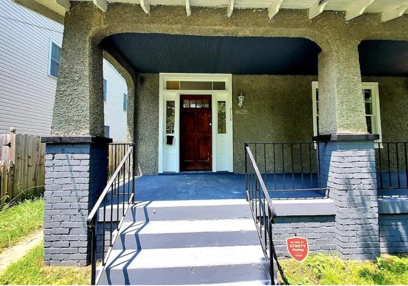 2100 Ingram Ave - Photo 2 of 13