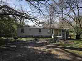 featured image of 77320 2B Harding St, Huntsville Tx