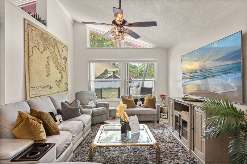 4760 Lake Cecile Dr - Photo 2 of 20