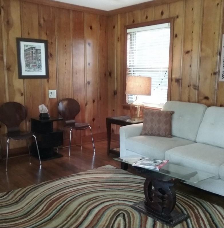 1915 Walker Ave - Photo 3 of 7