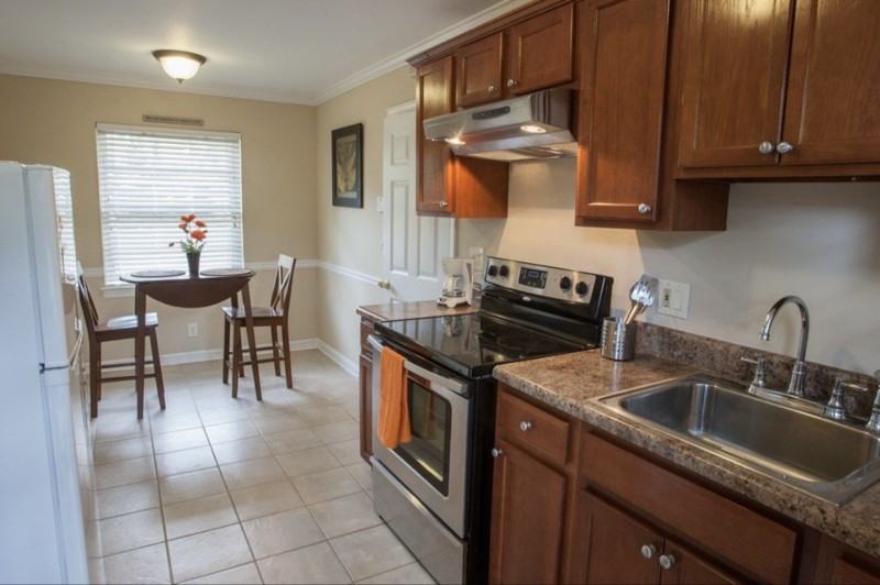 1915 Walker Ave - Photo 5 of 7