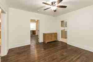 featured image of 1207 Madison St #1