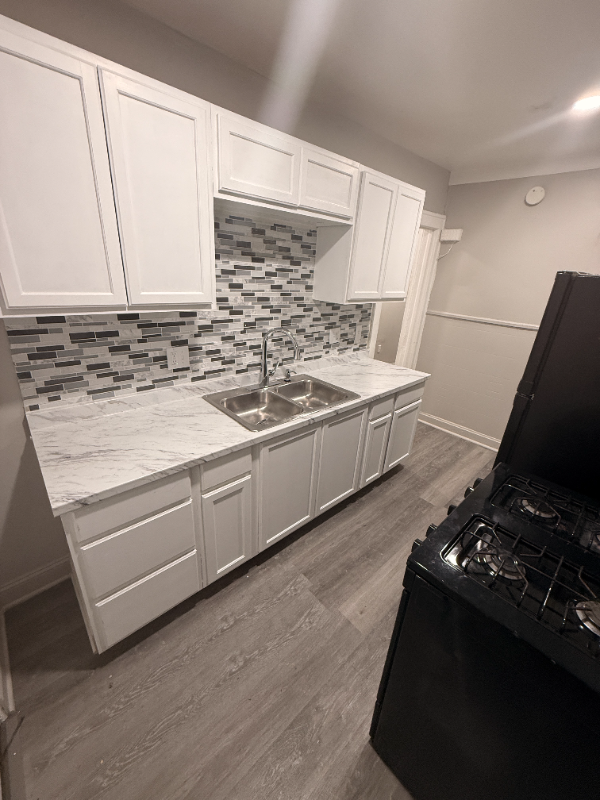 4431 Paseo #B - Photo 3 of 13