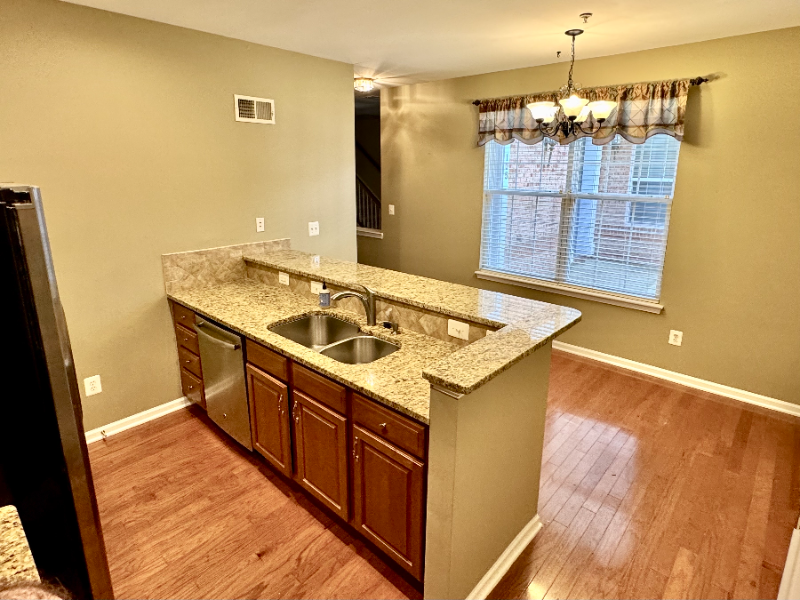 43825 Hickory Corner Ter #105 - Photo 7 of 34