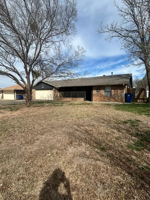 606 Westridge Dr - Photo 2 of 20