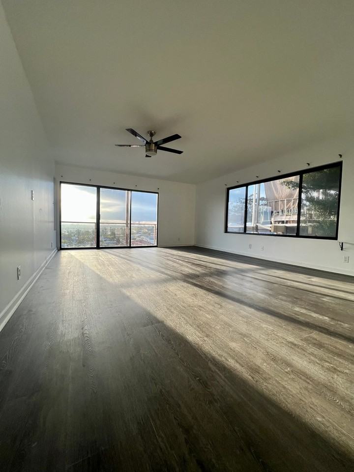 2052 N Terrace Dr - Photo 5 of 12