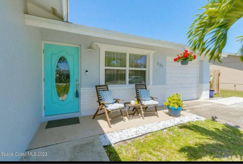 537 Trend Rd - Photo 2 of 13