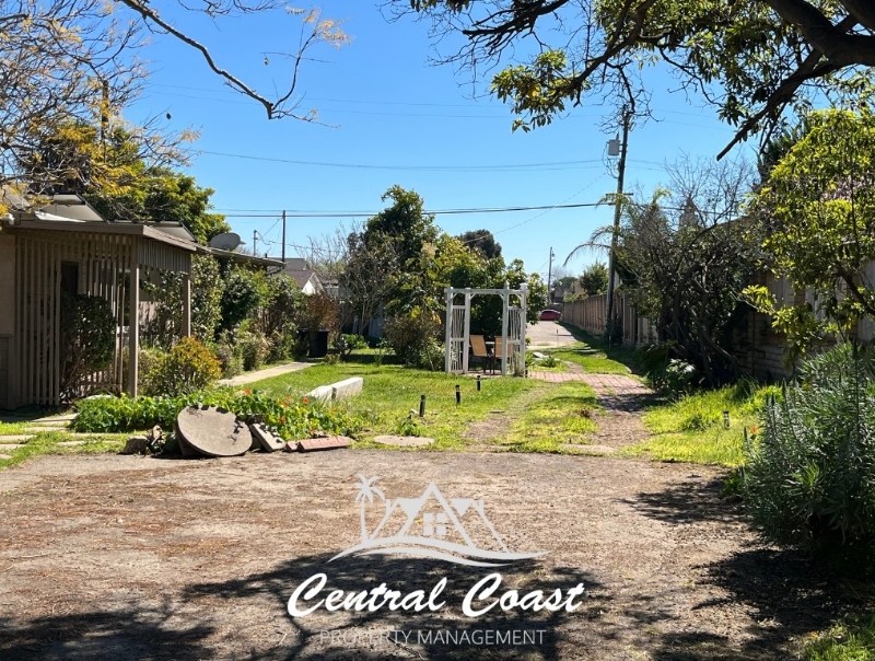 0 E Newlove Dr - Photo 2 of 12