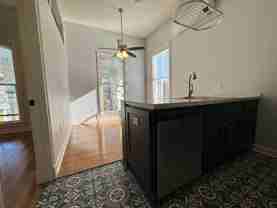 904 Scott St #5 - Photo 1 of 1