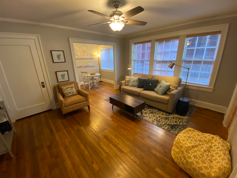 805 Whitaker St #2 - Photo 3 of 18