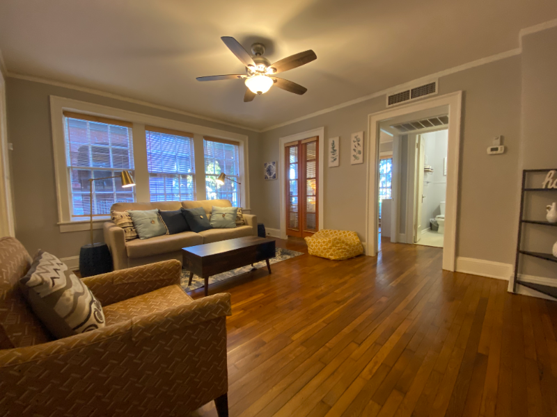 805 Whitaker St #2 - Photo 6 of 18