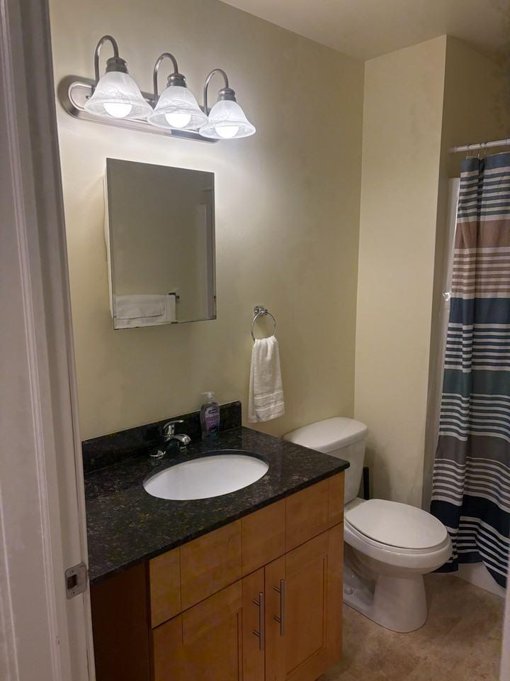 900 900 James AveUnit 5108 #5108 - Photo 3 of 43