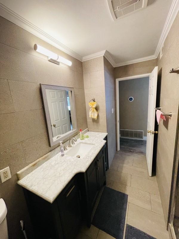 6848 Sutter Ave - Photo 7 of 13