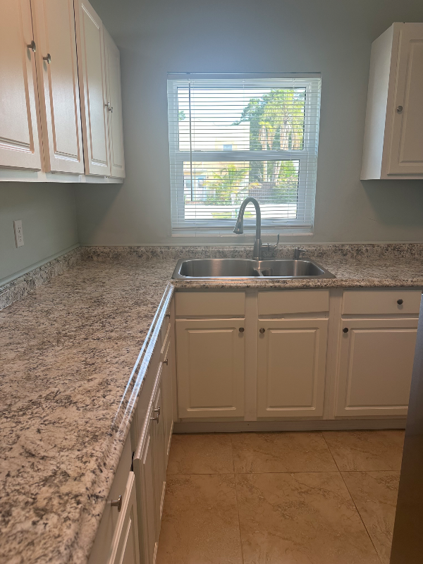 2158 18th St #2158 - Photo 3 of 16