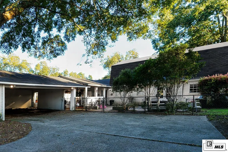 103 Pecan Bayou Dr - Photo 2 of 26