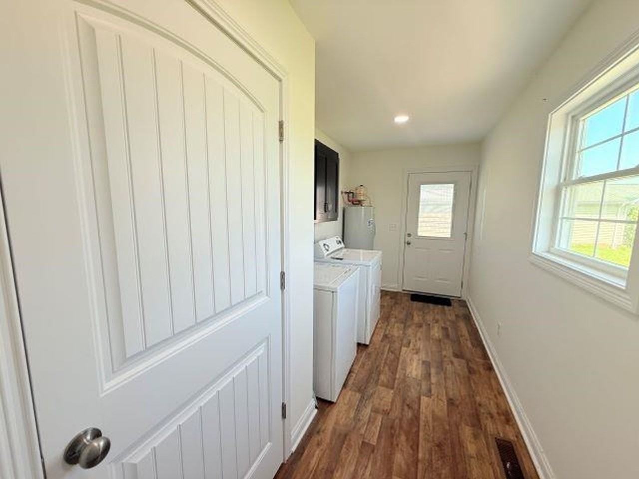 900 Howser Rd - Photo 4 of 16